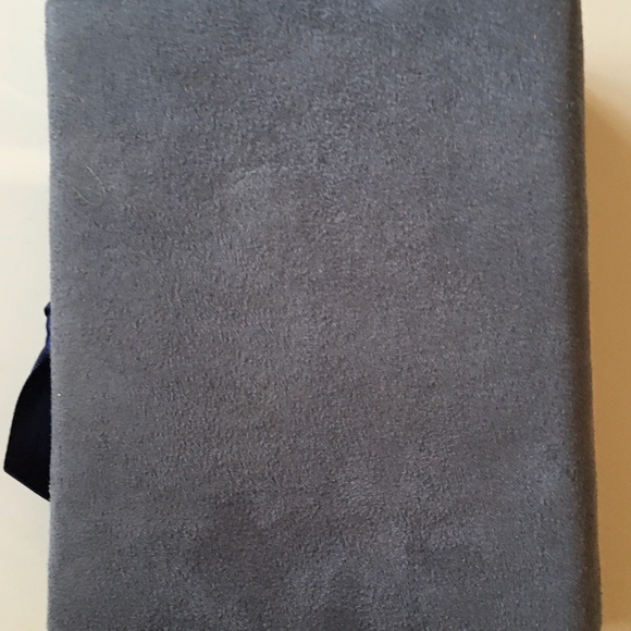 Blue Navy & Gray Flowe Fabric Covered Photo Album - Picture 2 of 3